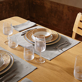 ランチョンマット-刺繍入り-《